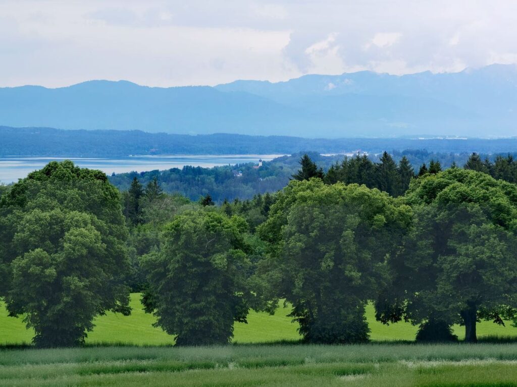 Ausflugsziele Deutschland nahe München mit Bergblick: Die Ilkahöhe