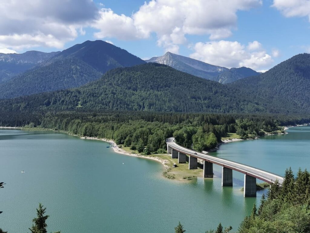 Der Sylvensteinsee ist die Attraktion in Lenggries